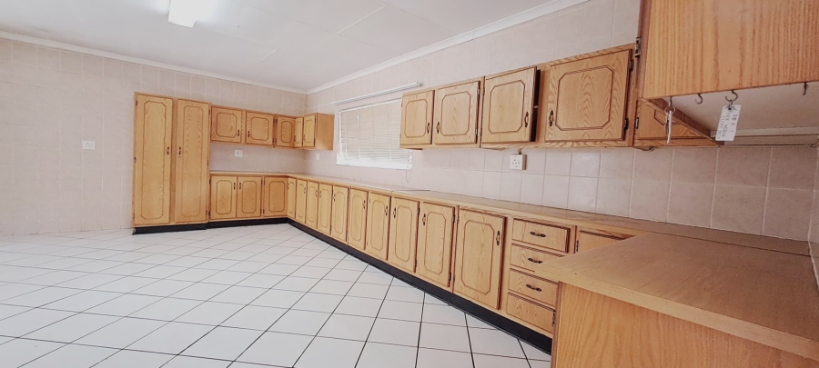 3 Bedroom Property for Sale in Protea Park North West